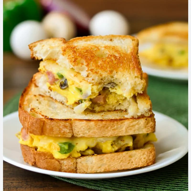 Hearty Denver Omelet Sandwiches