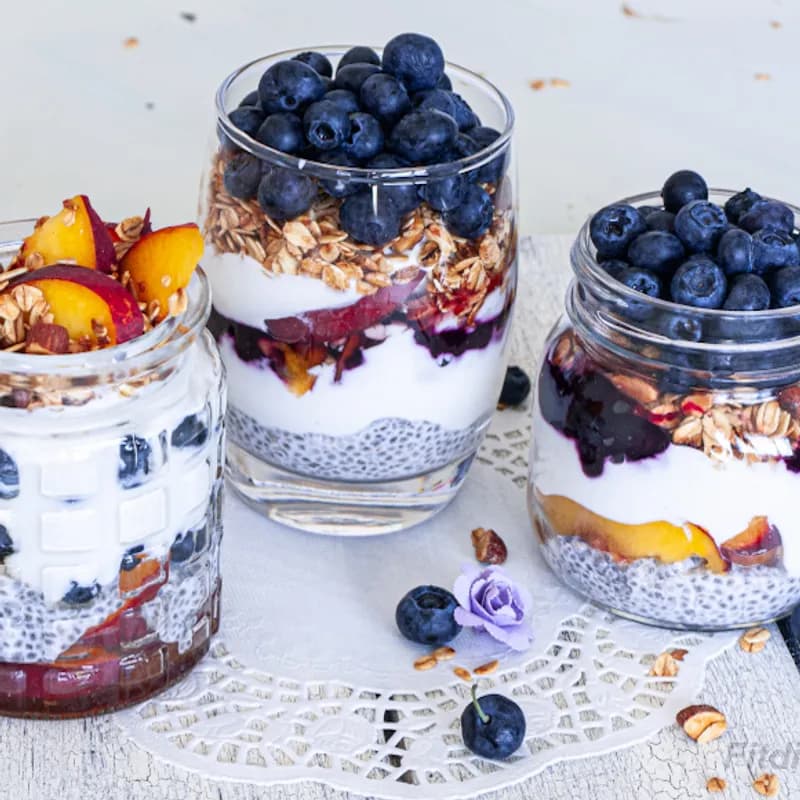 Layered Honeyed Yogurt Parfait