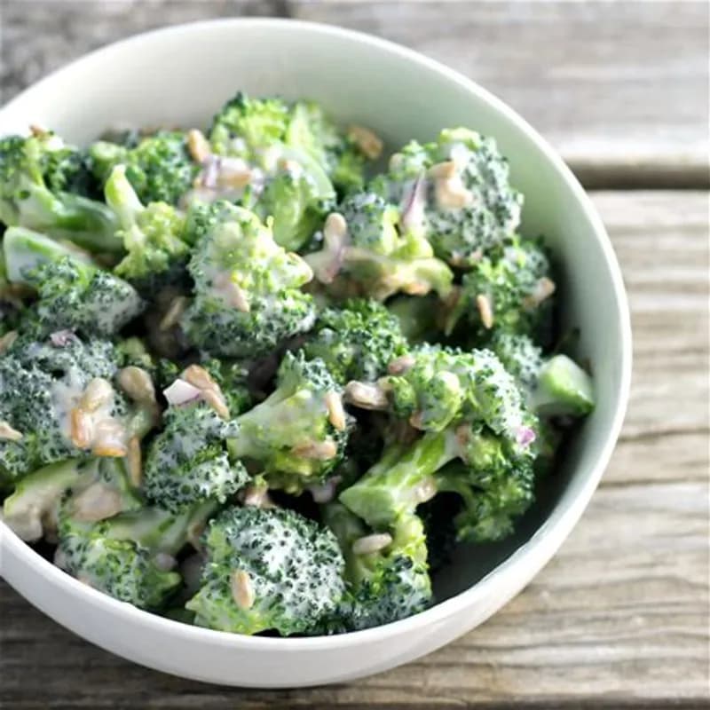 Crunchy Broccoli and Cabbage Salad