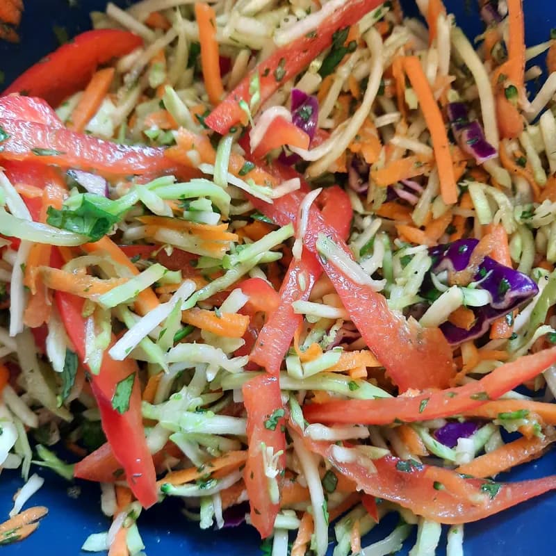 Tangy Lime Broccoli Slaw